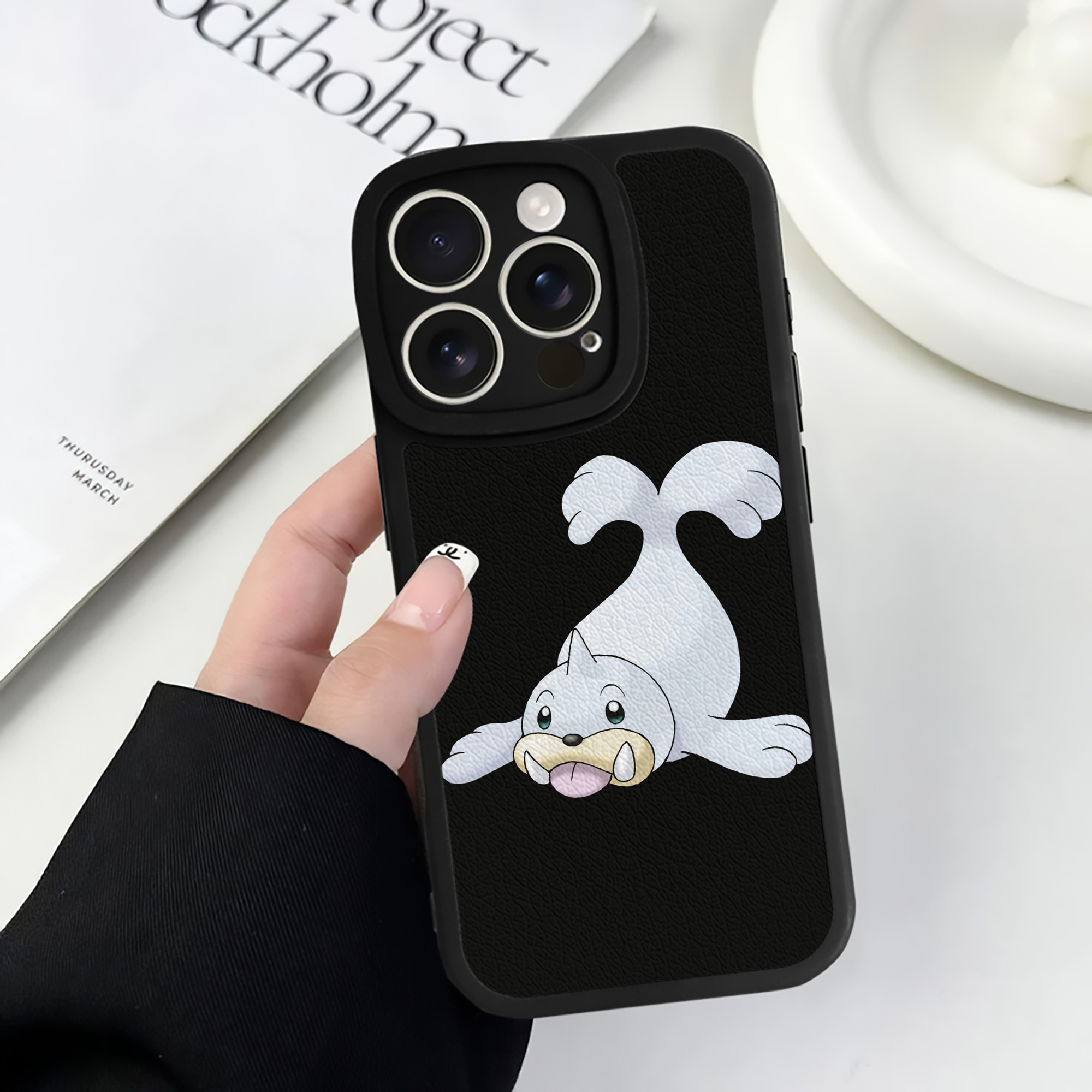 （画像用） ポケットモンスター Pokémon 【iPhone 16シリーズ対応】シリコンスマホケース（レザー調） 材質：シリコン